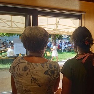 Bunte und fröhliche Aussicht